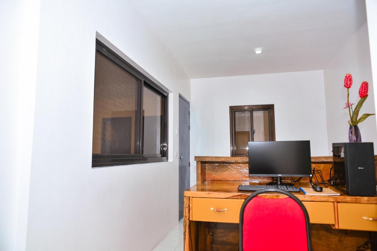 Hotel Don Raul Dagupan City Bagian luar foto
